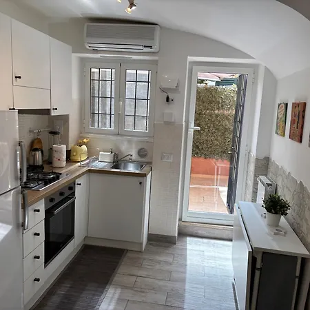 Monteverde Nest * Rome